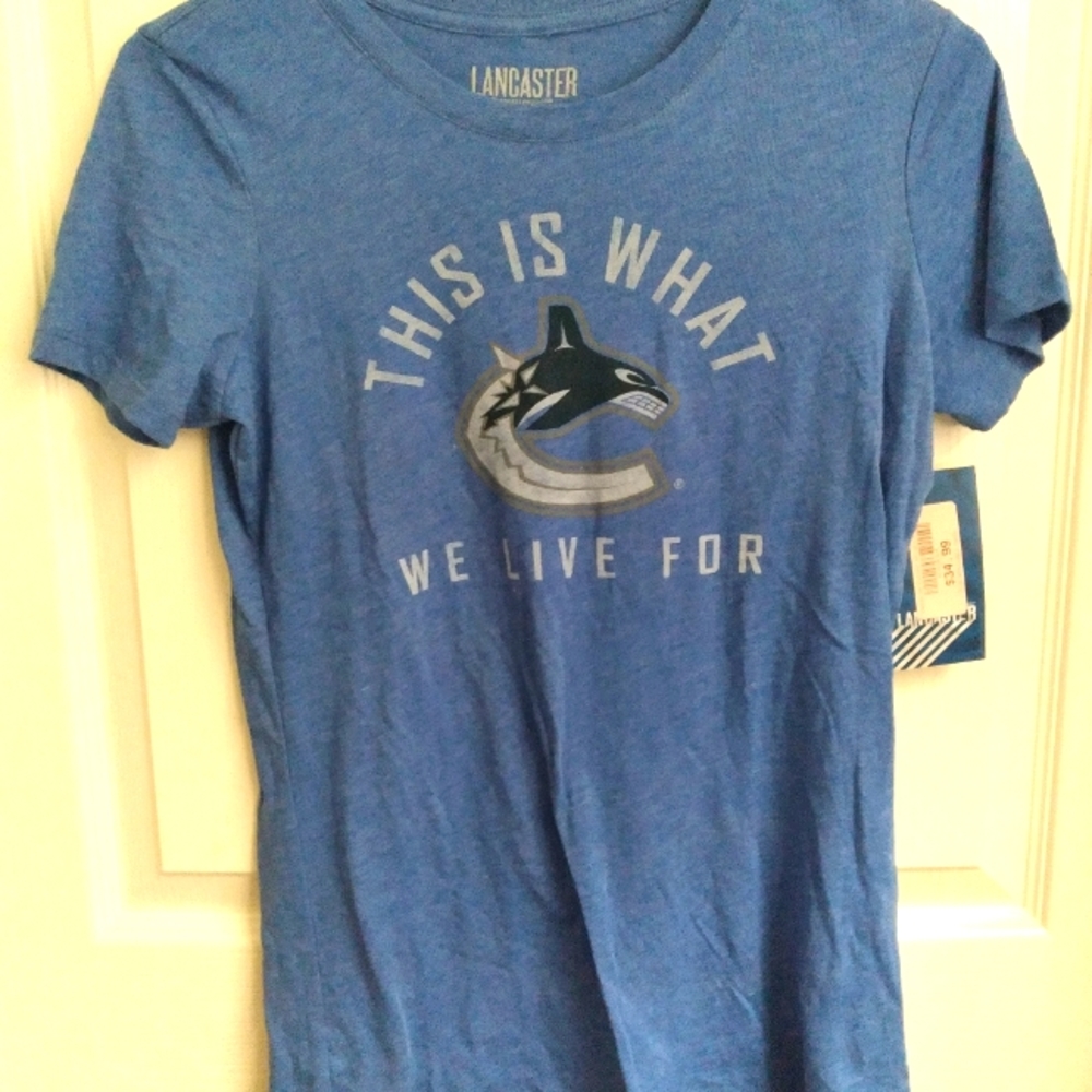 NHL Vancouver Canucks This is What we love for playoff t-shirt, large, New